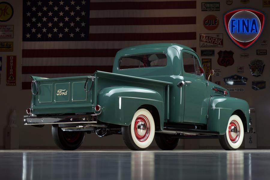  Ford F-1 1952 года  (фото 4 из 9)